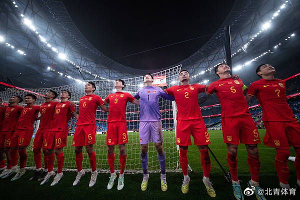 欧美丰满大乳大屁在线观看股